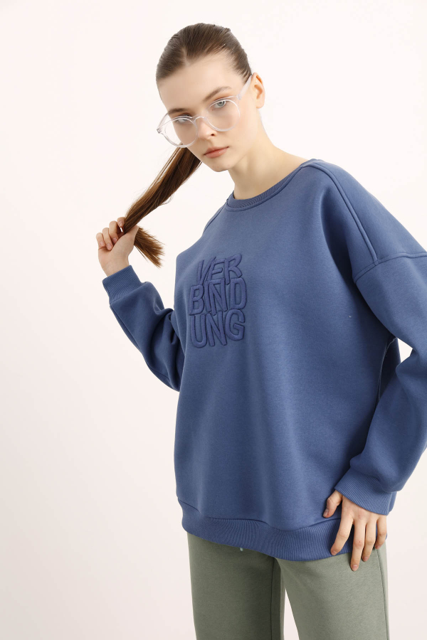 Kadın Sweatshirt Nakış Detaylı - 1